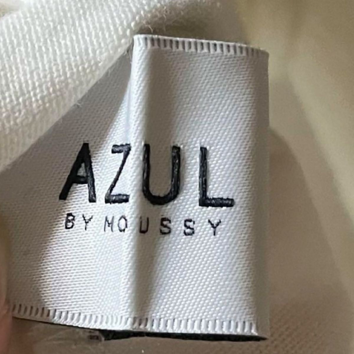 AZUL BY MOUSSY アズールバイマウジー トップス M 半袖 カットソー 肩出し 黒