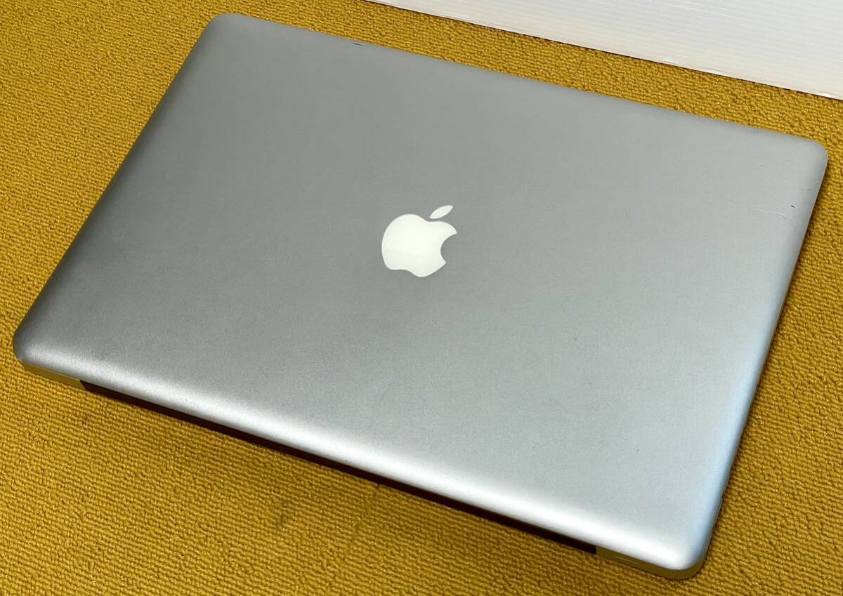 【ジャンク／アクティベーションロックあり】MacBook Pro A1286／4GB、HDD 250GB／通電OK、ACアダプター付／多少傷ありの画像4