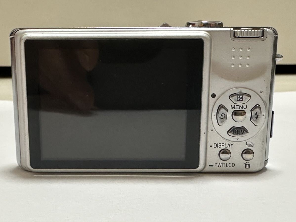 Panasonic パナソニック LUMIX DMC-FX7 シルバー コンパクト デジタルカメラ 動作未確認 ジャンク_画像3