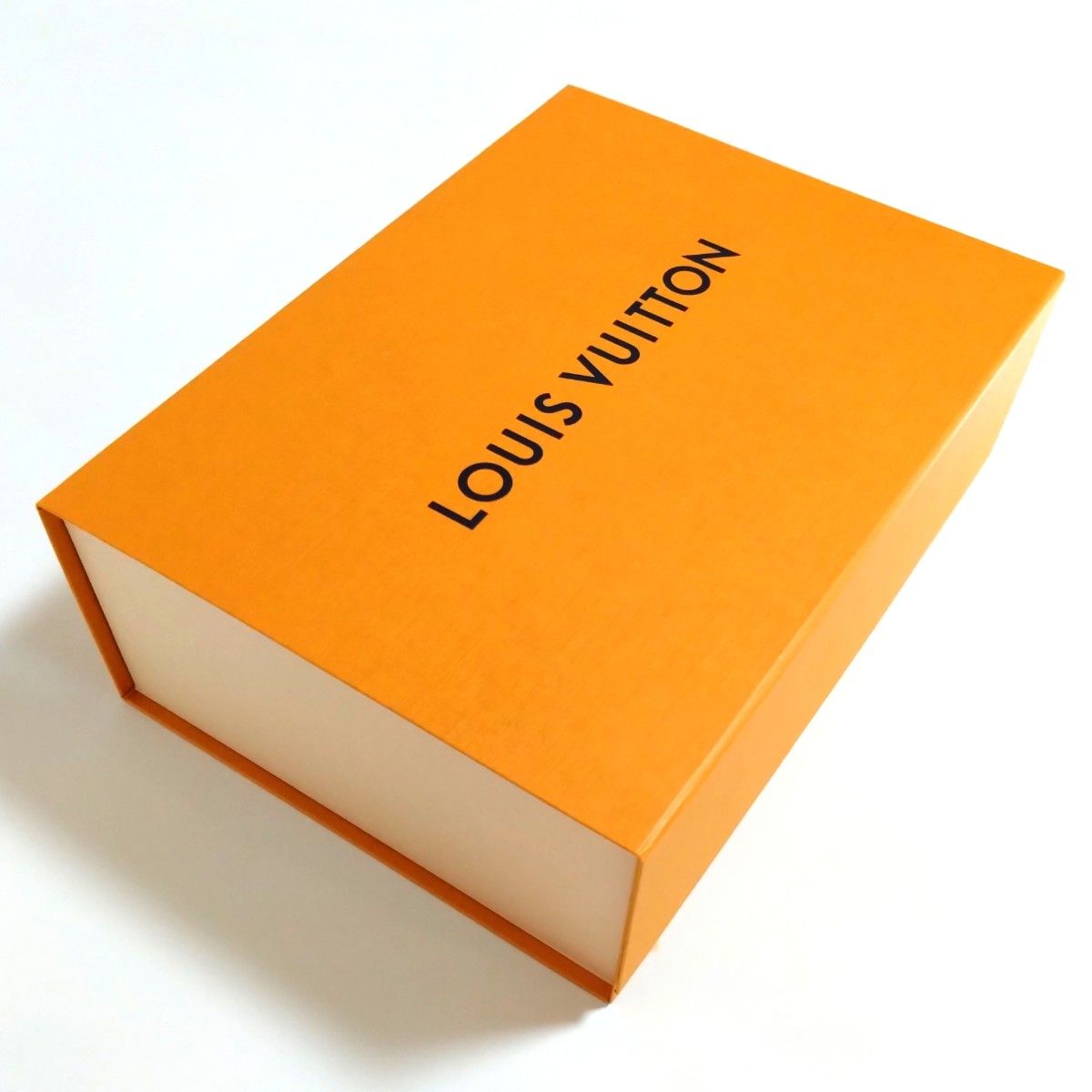 LOUIS VUITTON／ルイヴィトン／ボックス／空箱／大サイズ／35.5㎝ × 26㎝ × 12.5㎝