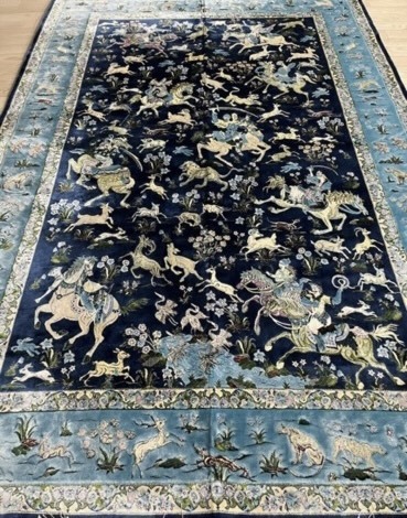 一点のみ 百獣の図 Negin Mashhad Helel工房シルク100％ 最高峰225万ノット イラン産 手織り 高級ペルシャ絨毯 148×223cm の画像1