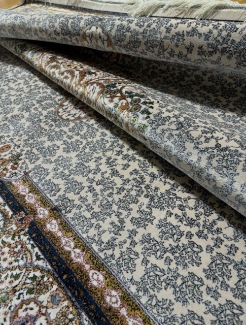 新品 百貨店展示品 Negin Mashhad Helel工房 シルク100% 最高峰 新品 百貨店展示品 Negin Mashhad Helel工房 シルク100% 最高峰