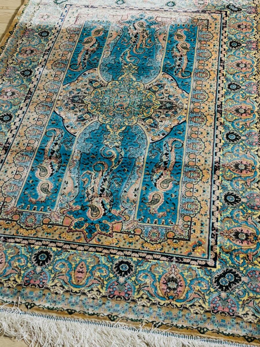 百貨店展示品 Negin Mashhad Helel工房 シルク100% 最高峰225万 百貨店展示品 Negin Mashhad Helel工房 シルク100% 最高峰225万