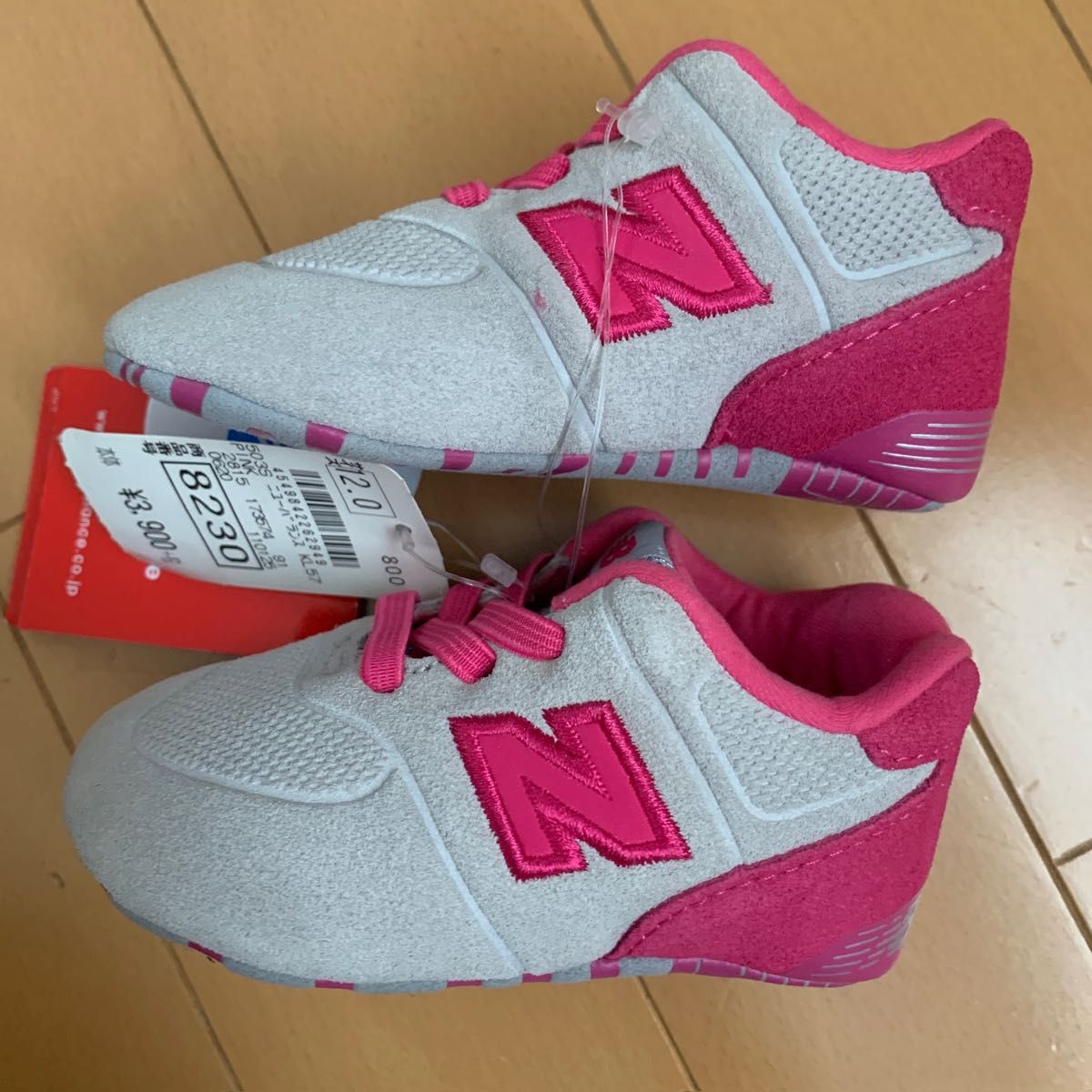 新品 new balance ニューバランス ファーストシューズ ベビー 12