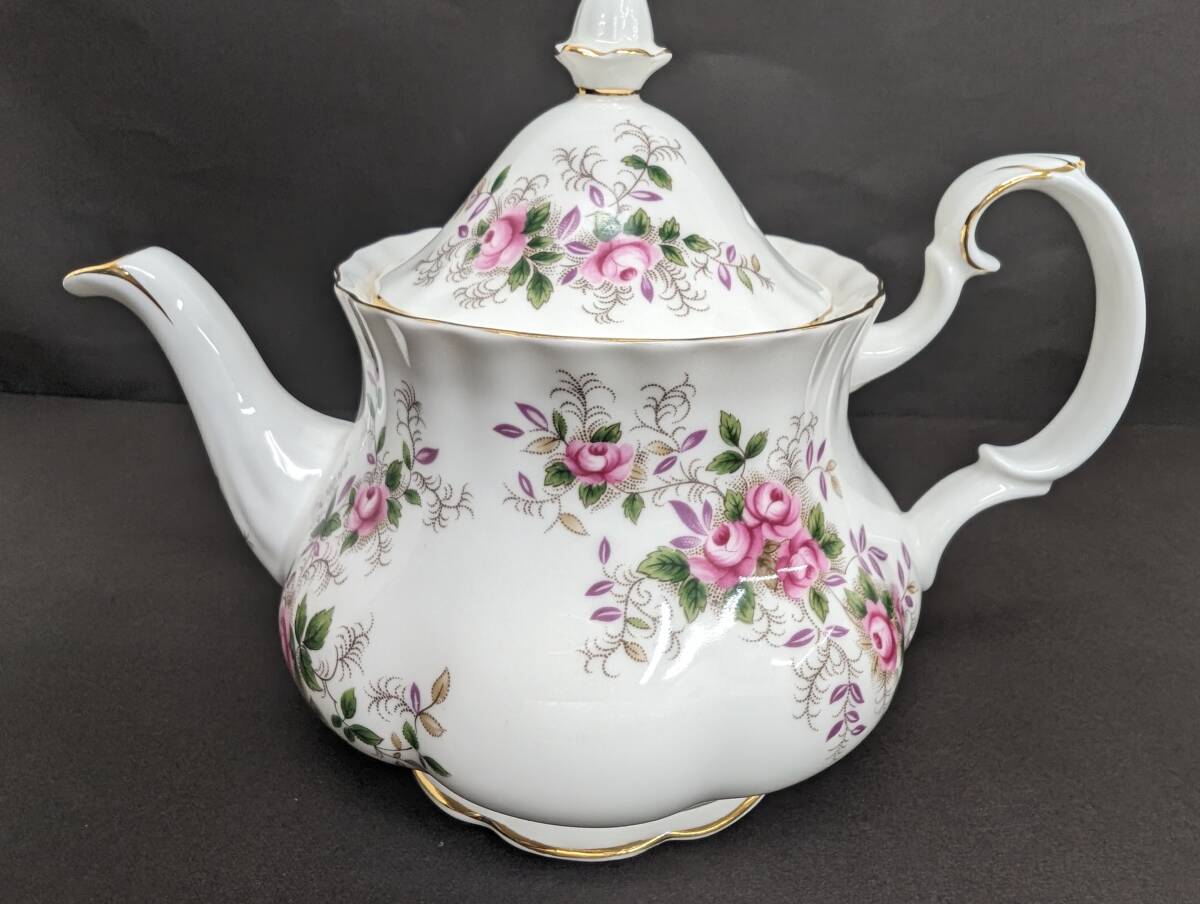 T41 美品 ROYAL ALBERT LAVENDER ROSE ロイヤルアルバート ラベンダーローズ ティーポット+ ミルクジャグ +シュガーボウル 3点セット の画像4