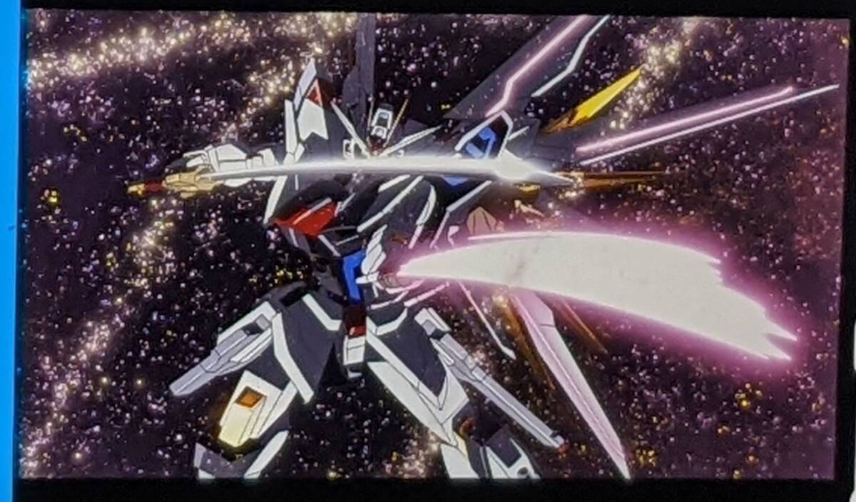 コマフィルム マイティストライクフリーダム ガンダムSEED FREEDOM 入場者プレゼント フィルム 特典 フリーダムの画像1