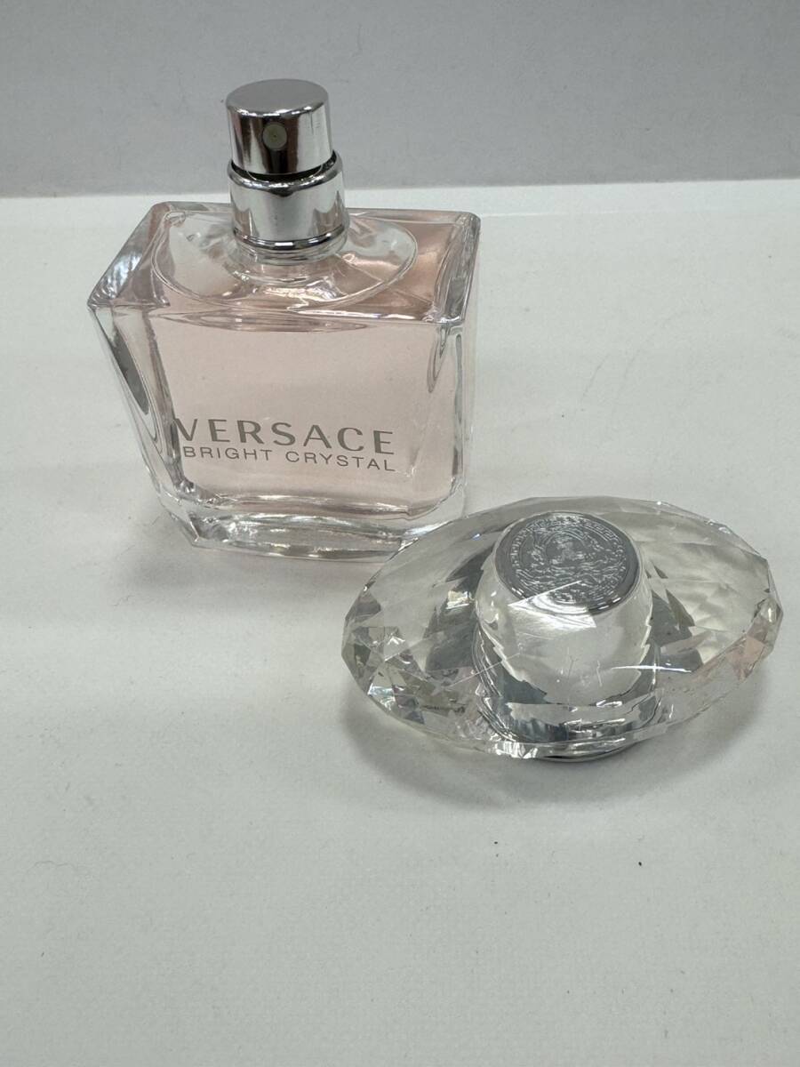 【1円スタート！】VERSACE ヴェルサーチ BRIGHT CRYSTAL ブライト クリスタル オードトワレ 30ml 香水 フレグランス 中古 箱付き_画像4