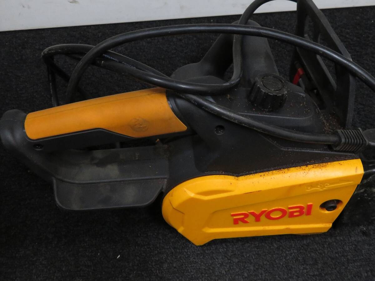 1円～　RYOBI リョービ　チェーンソー　CS-3002 現状品_画像2