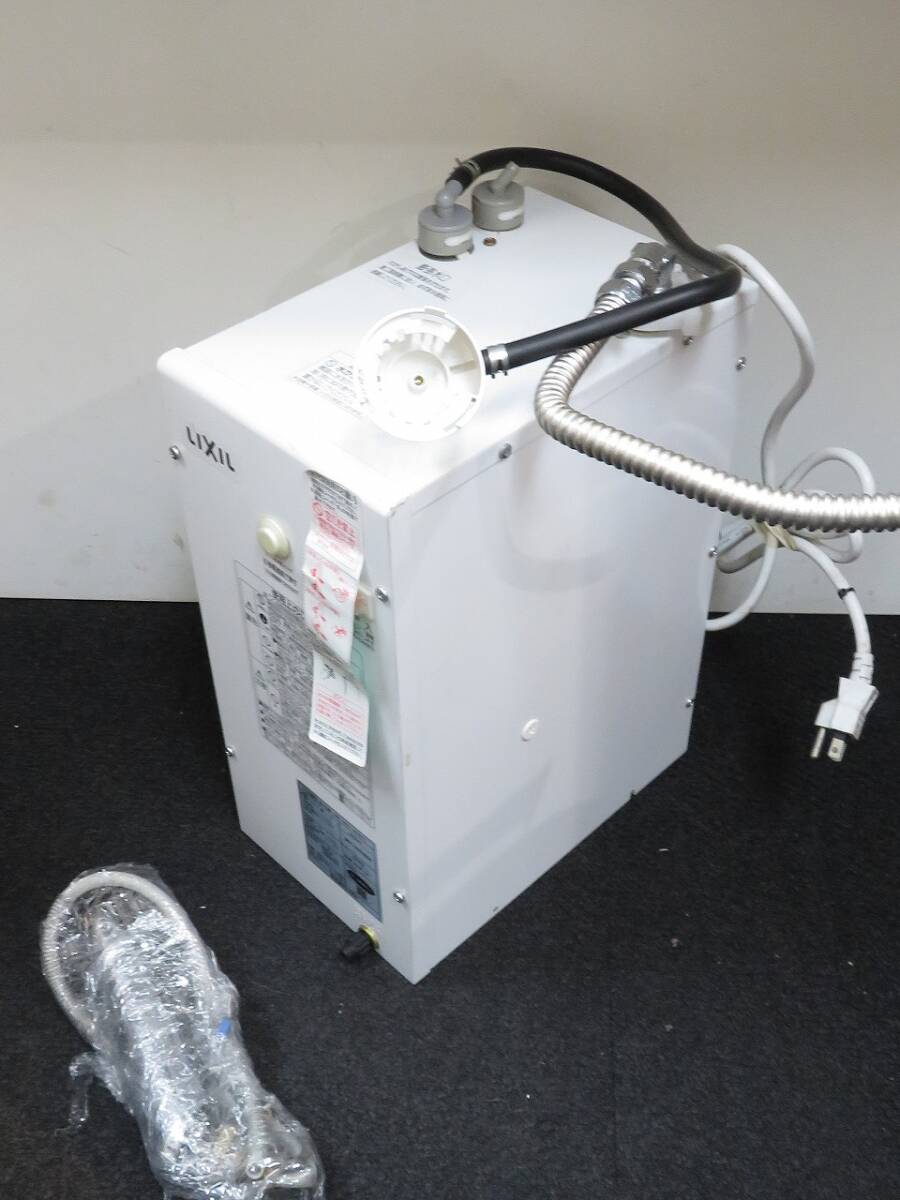1円～ LIXIL リクシル 小型電気温水器 EHMN－CA6S5－AM200CV1 *0319-6の画像1