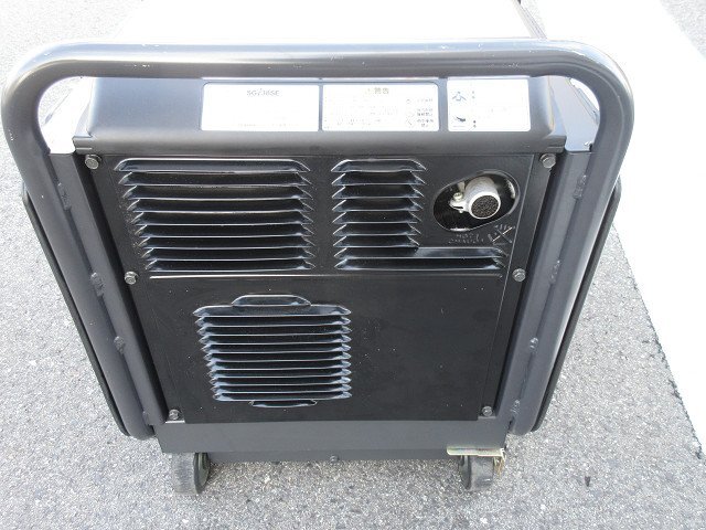 ▲▽7847 １円スタート ＳＵＢＡＲＵ スバル インバーター 発電機 100V SGi 38SE 3.8KVA 稼働5.0ｈ△▼の画像2