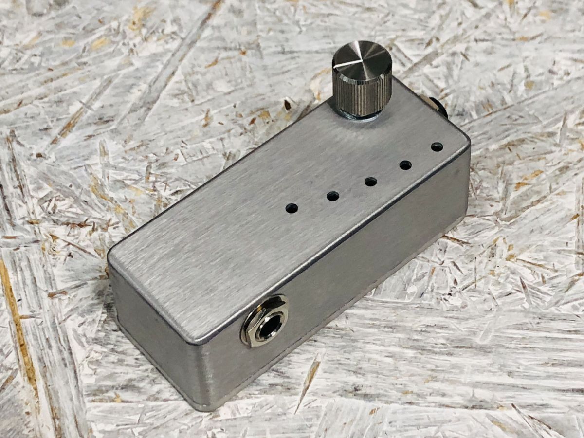 SALE!!中古 Lee Custom Amplifier 12AU7 Tube Buffer/Booster (u77694)_画像1