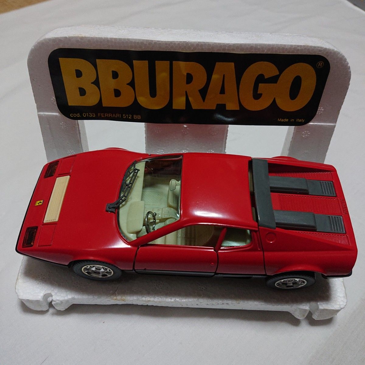 BBURAGO FERRARI 512BB 1/24 メタルモデルカー