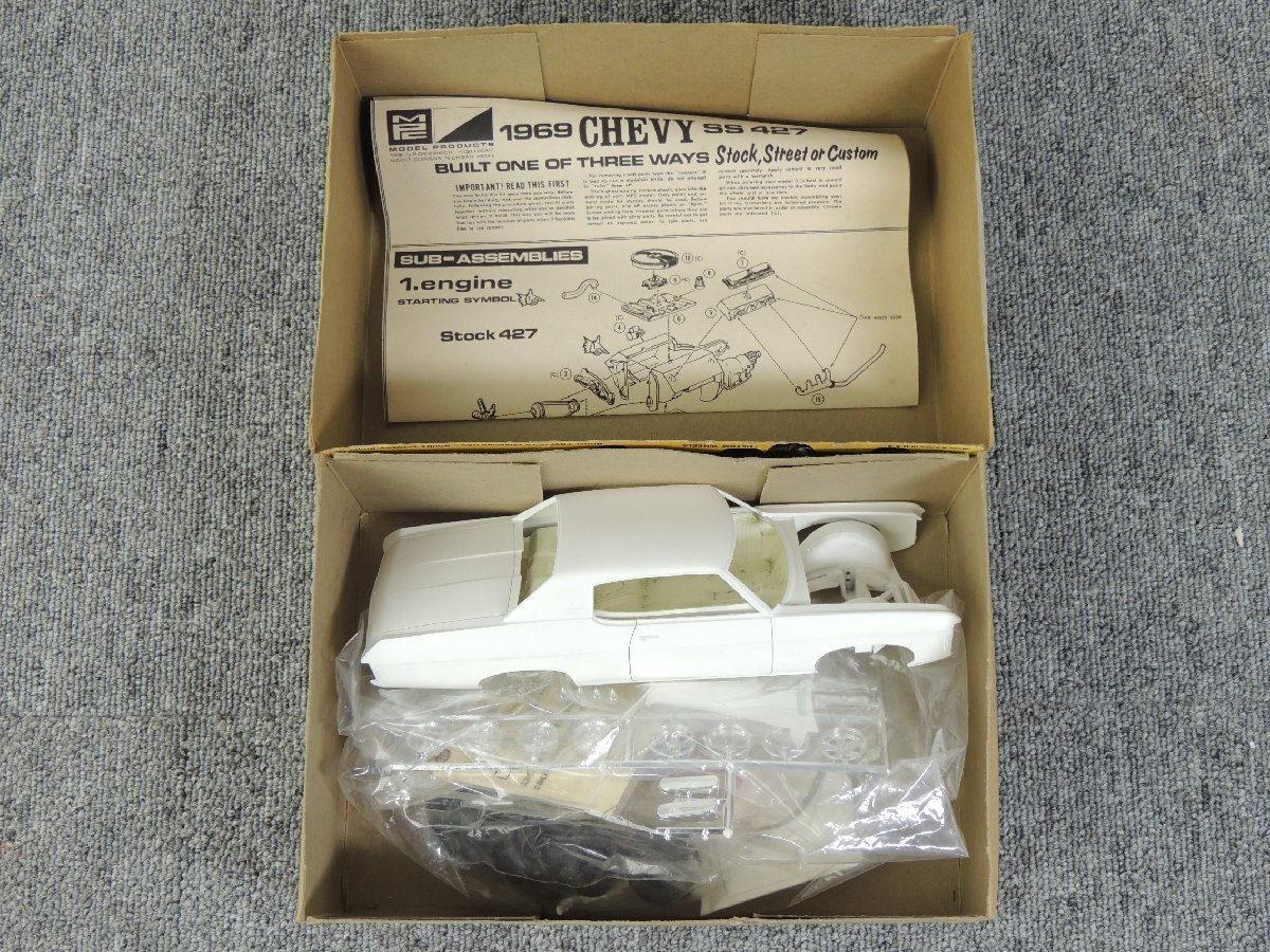 MPC 1/25 1969 CHEVY SS 427 HARDTOP one part painting * construction settled present condition sale / Chevrolet Chevy plastic model 