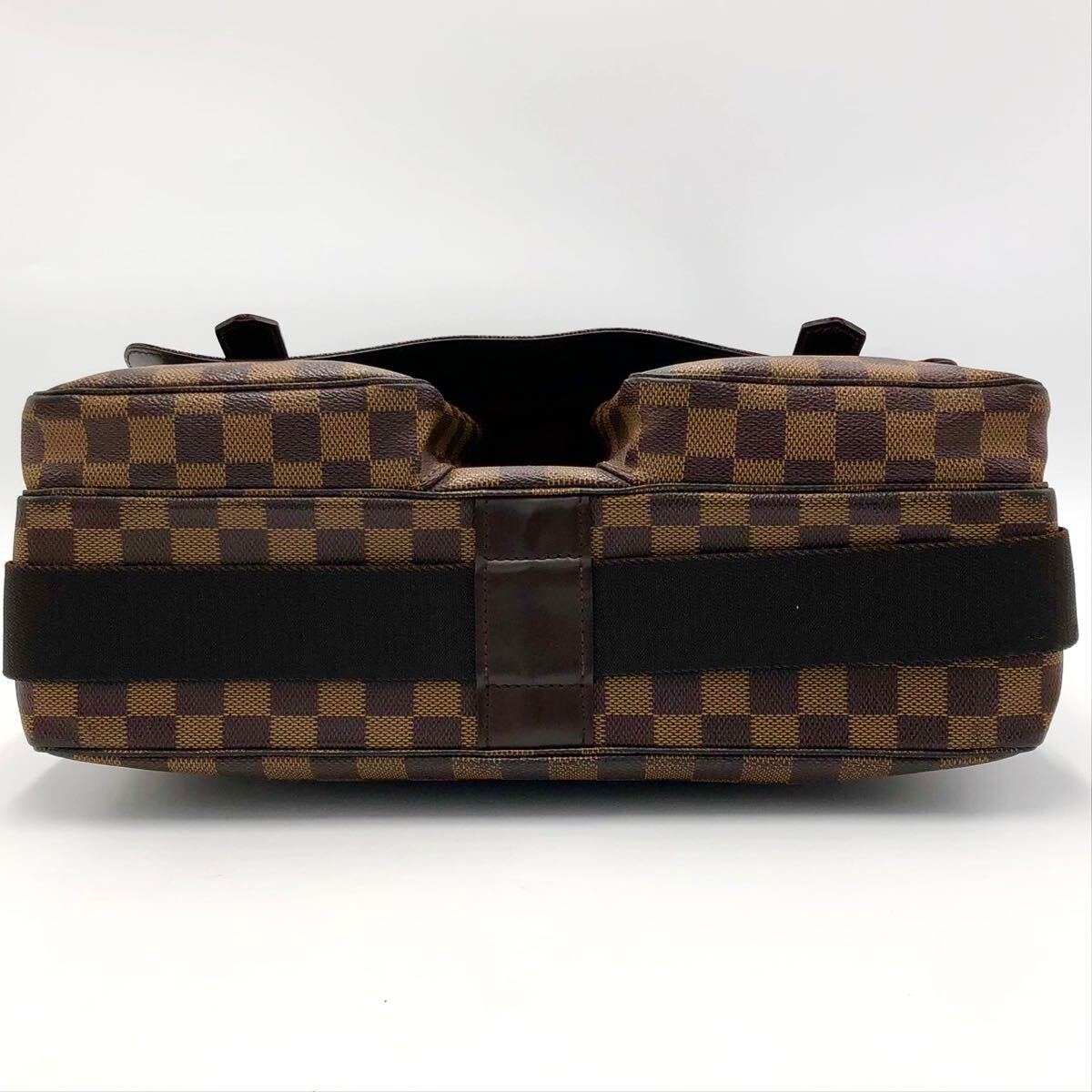 【廃盤品】LOUIS VUITTON ルイヴィトン ダミエ エベヌ ブロードウェイ ショルダーバッグ ビジネスバッグ 大容量 メンズ _画像7