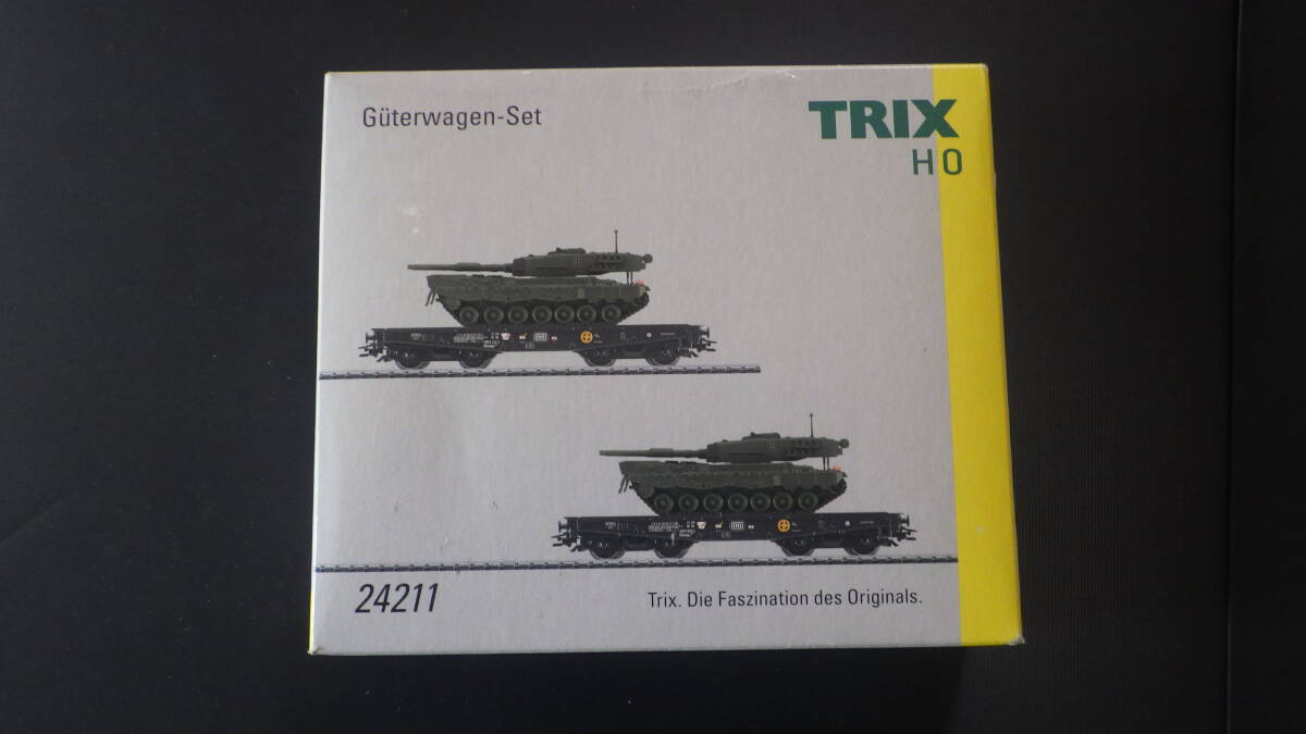 メルクリン（marklin)26290＋TRIX24211 Army Military Train 4MFOR＋Freight Car Set(2両）ジャンク品の画像8