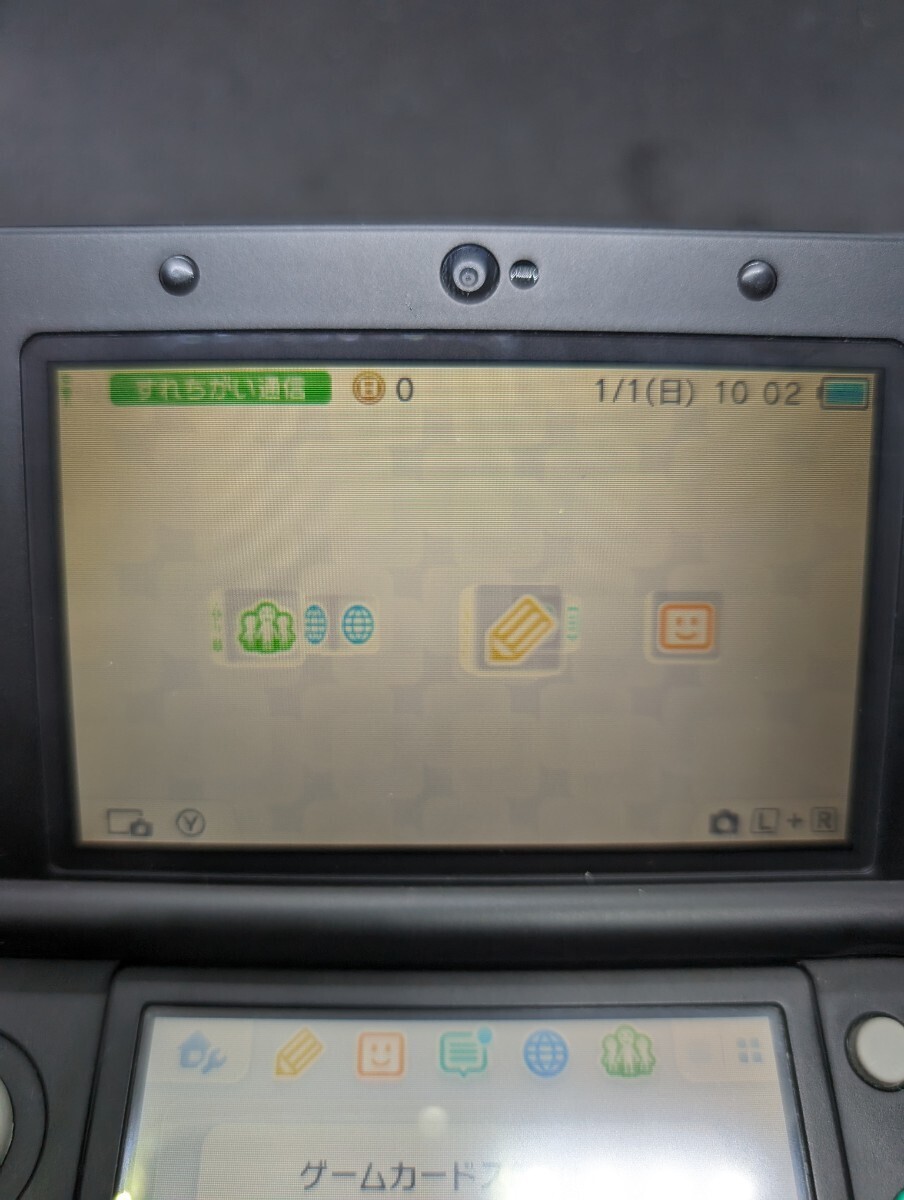 Nintendo New 3DS 外箱付属品あり(液晶焼けあり)の画像3
