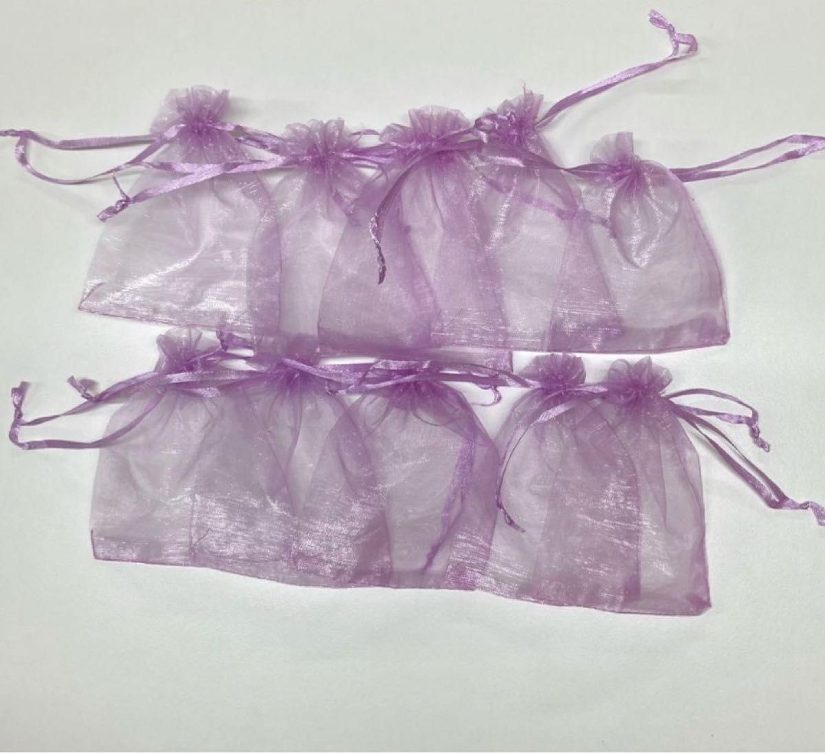 オーガンジー巾着袋　約7×9㎝　紅藤　20枚セット　ラッピング　サシェ　フラワー・ライスシャワー　ばらまき　紫推し　