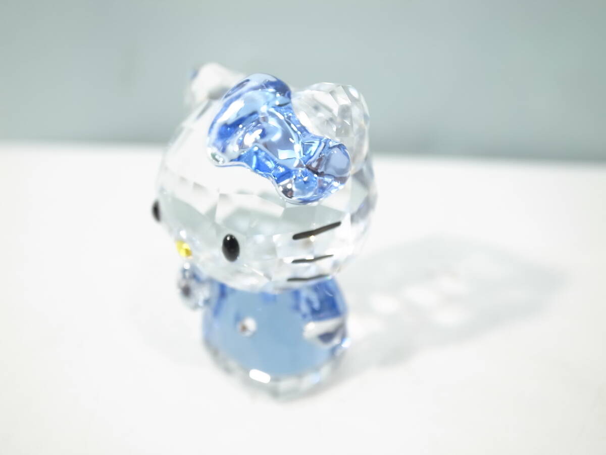* прекрасный товар Swarovski( Swarovski ) Hello Kitty Blue Ribbon украшение 2013 год 