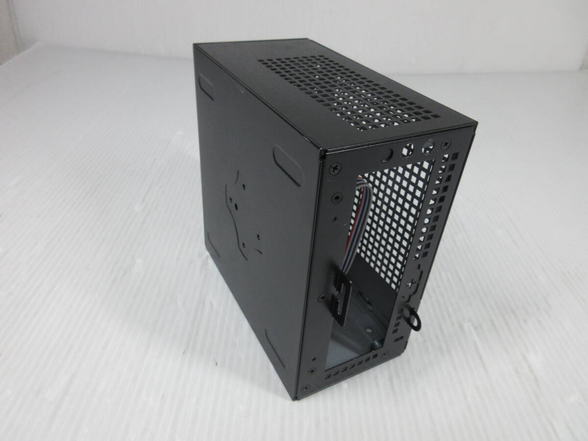 ASRock DeskMini 110 STX ブラック PC ケース 中古品の画像2