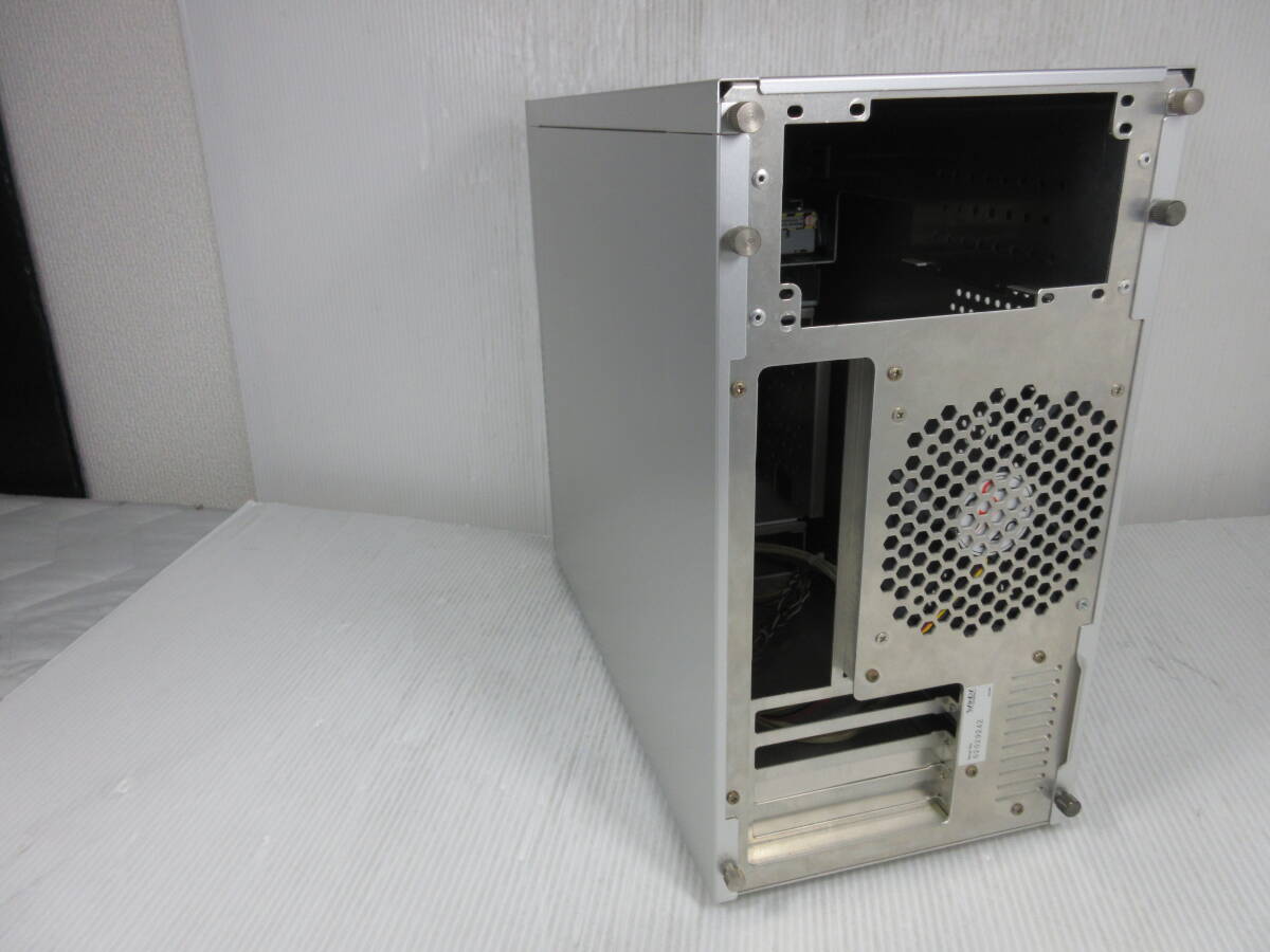 WiNDy ALTIUM X アルミ シルバー Micro-ATX PC ケース 中古品の画像2