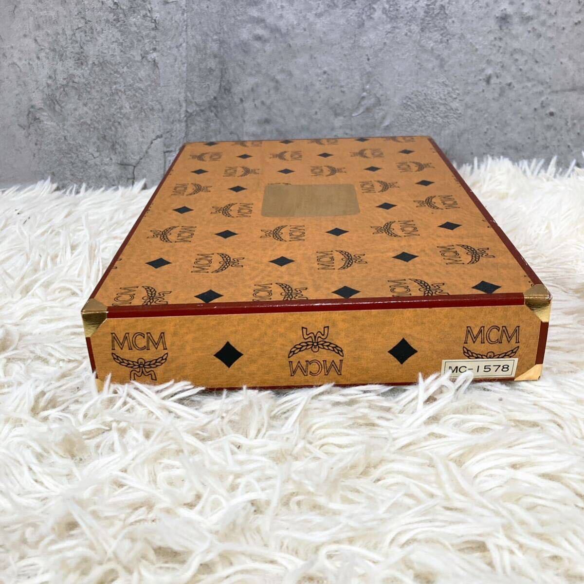 Bibian 比比昂 - 贈答品 ギフト品 MCM エムシーエム タオル Bibian 比比昂 - 贈答品 ギフト品 MCM エムシーエム タオル