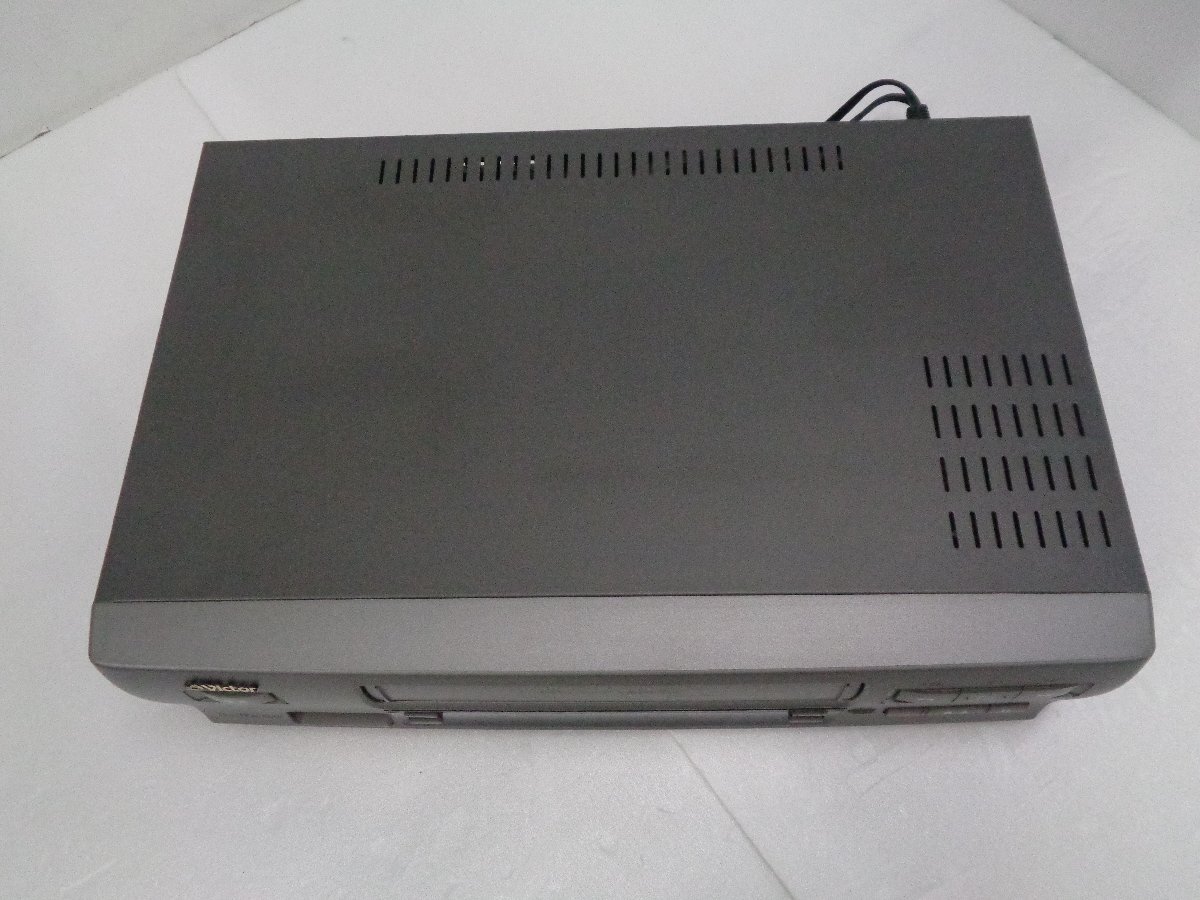 【ジャンク品・送料落札者様負担】Victor HR-F8 VHSビデオデッキの画像4