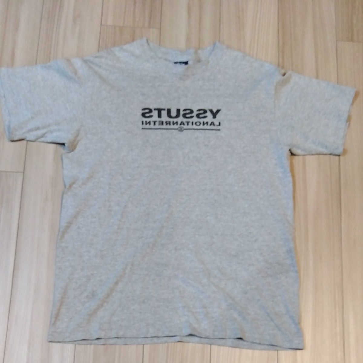 STUSSY(ステューシー)  Tシャツ 半袖 グレー