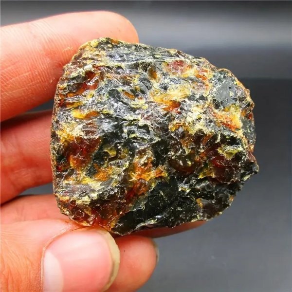 天然水晶琥珀標本オーロラ原石　 3～5cm 1個　　　 鉱物　天然石　原石　ルース 標本 　パワーストーン　！_画像2