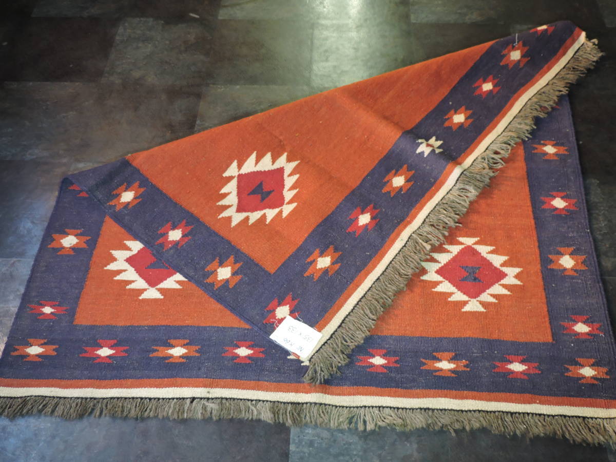 A065☆キリム　手織り　ウール　ラグ　絨毯　アンティーク　一点物　タペストリー　サイズ約133x131 　オレンジベースｘネイビー☆_画像8