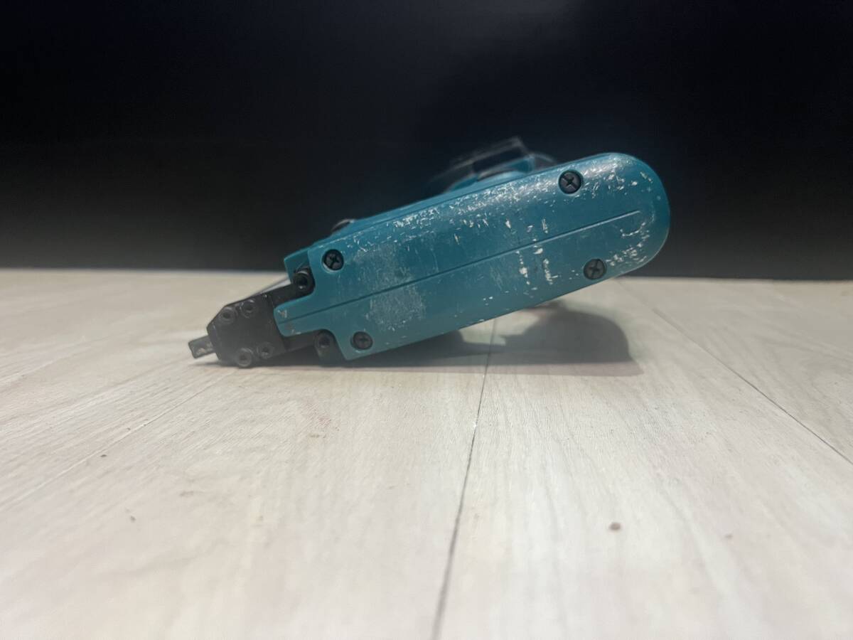 マキタ makita 充電式タッカ ST420Dの画像5