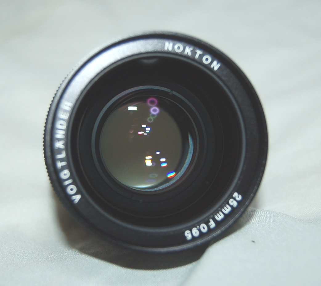 Voigatlander フォクトレンダー NOKTON 25mm F0.95 MF レンズ ＣOSINA製 マイクロ・フォーサーズの画像3