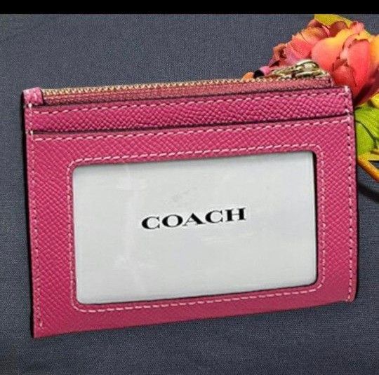 小銭入れ　COACH コーチ 　カードケース & コインケース　 トープ 定期入れ 　パスケース ピンク