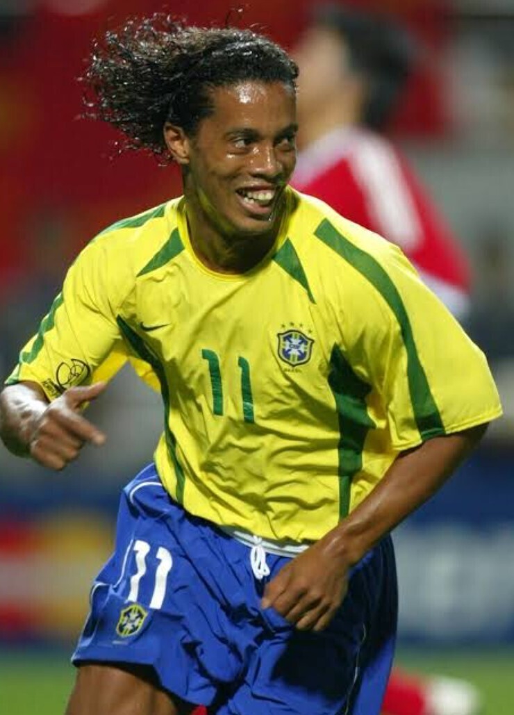 値下げ交渉 2002年 WC優勝記念 ブラジル代表 11 ロナウジーニョ 値下げ交渉 2002年 WC優勝記念 ブラジル代表 11 ロナウジーニョ