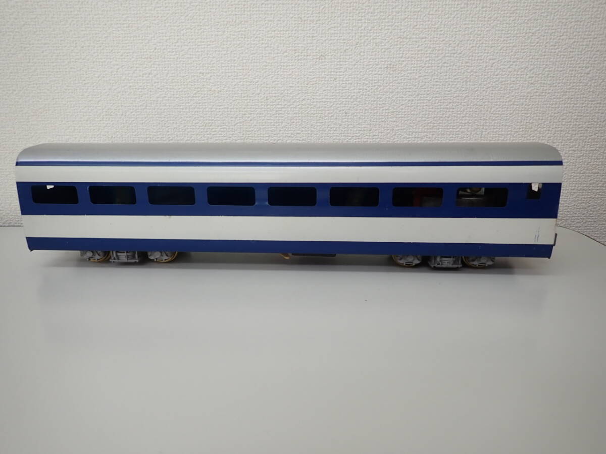 鉄道模型-37；(動作未確認） 新幹線 客車 ブリキ 約928.5ｇ 長さ；約33.5ｃｍ 　車輪幅；約3ｃｍ Oゲージ？★_画像9