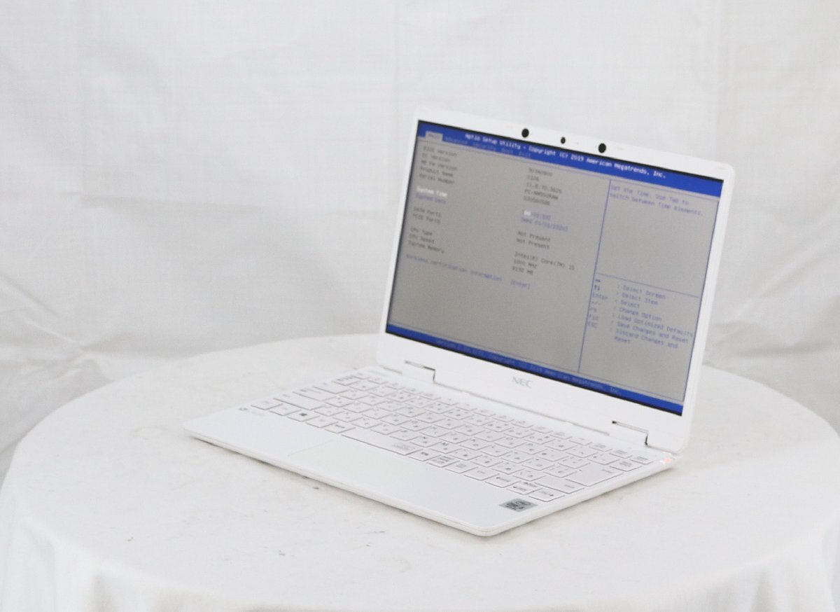 NEC PC-NM550RAW LAVIE NM550/R Core i5 10210Y 1.00GHz 8GB ■現状品