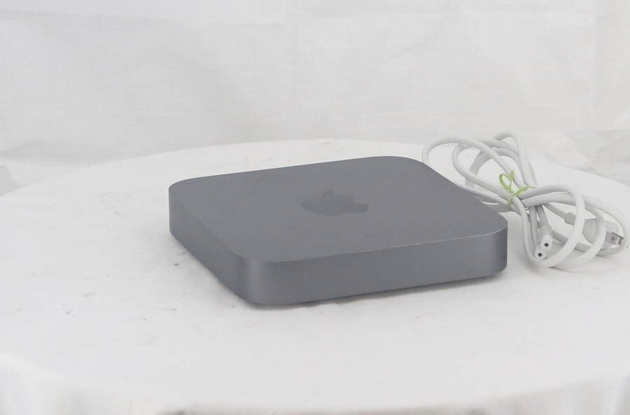 Apple Mac mini 2018 A1993　Core i5 3.00GHz 16GB 256GB(SSD)■1週間保証【TB】_画像2