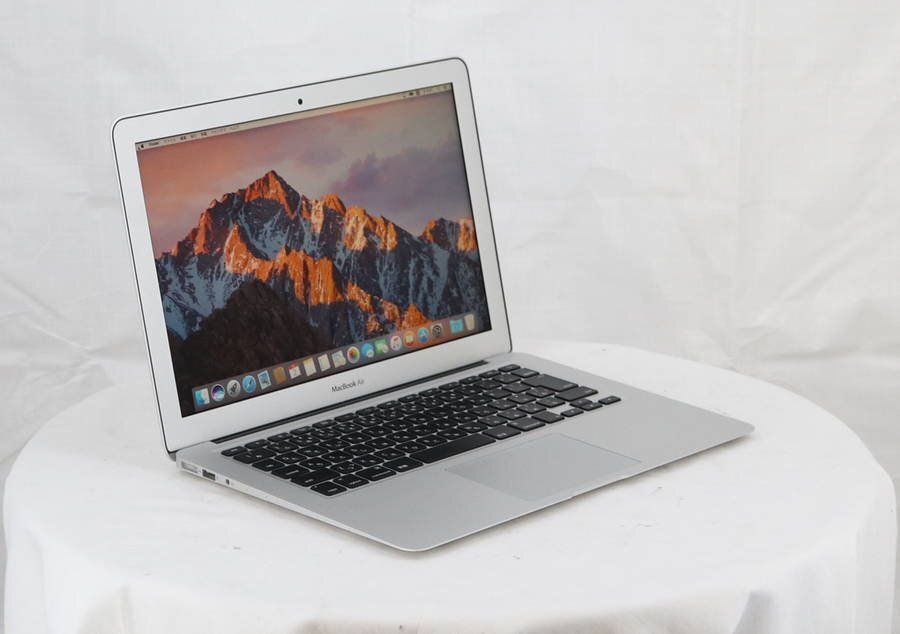 Apple MacBook Air Early2015 A1466 macOS Core i5 1.60GHz 8GB 128GB(SSD)■1週間保証の画像2