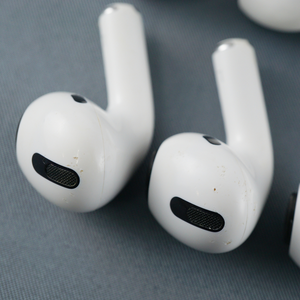 Apple AirPods Pro エアポッズ プロ 左イヤホンのみ USED品 20個 ノイズあり A2084 ワイヤレスイヤホン 左耳 片耳 【ジャンク】 KR V0447_画像7