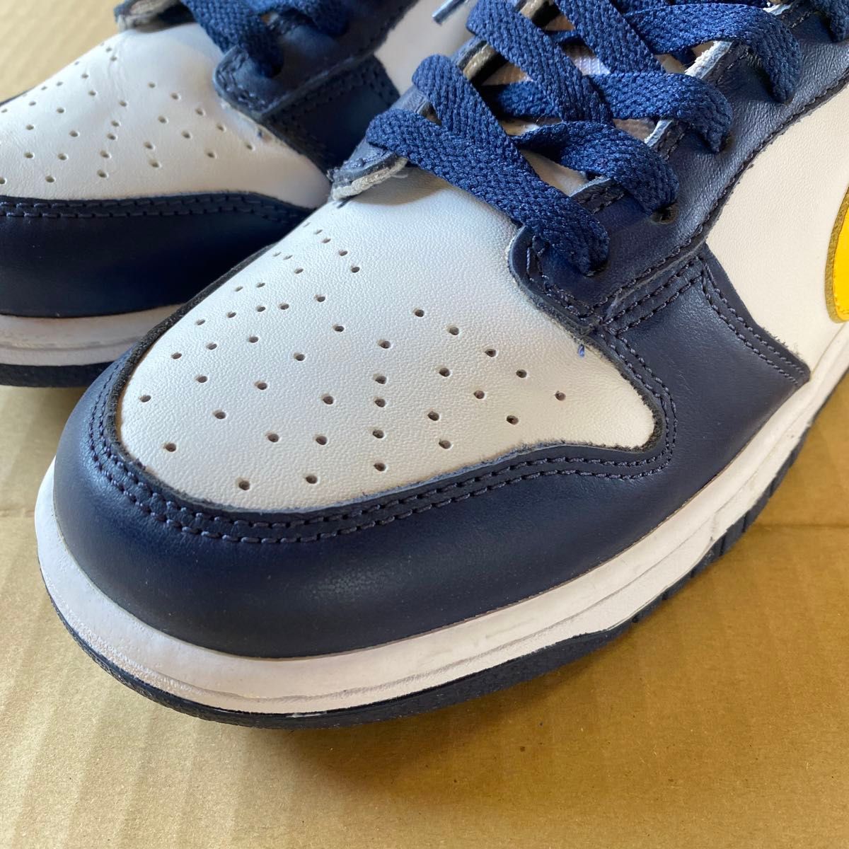 ナイキ　ダンク　ロー　27cm. 未使用　ホワイト　ネイビー NIKE DUNK LOW スニーカー RETRO