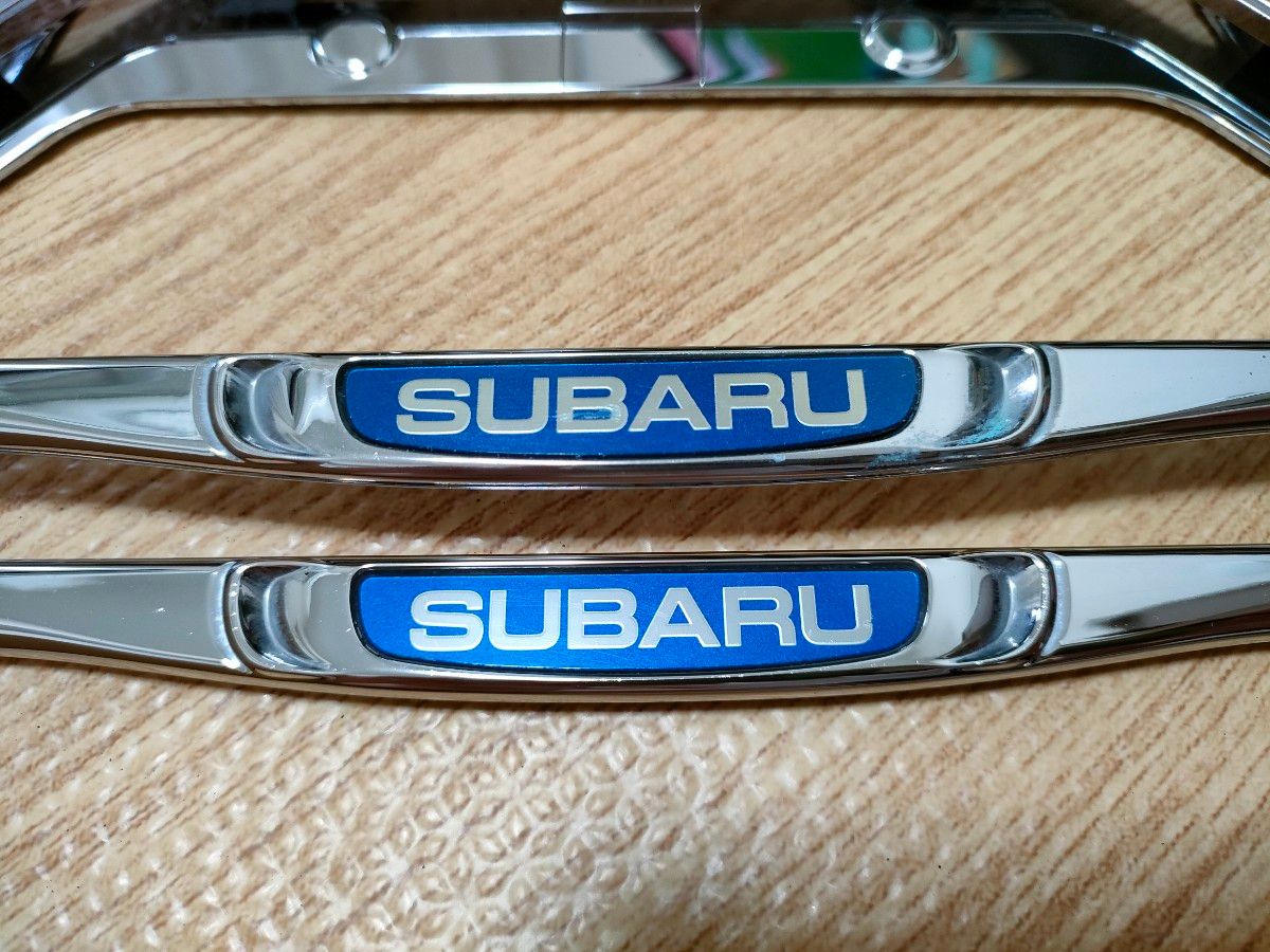 ナンバーフレーム スバル ナンバーロック付ナンバープレートカバー 磨き済　SUBARU　メッキ　