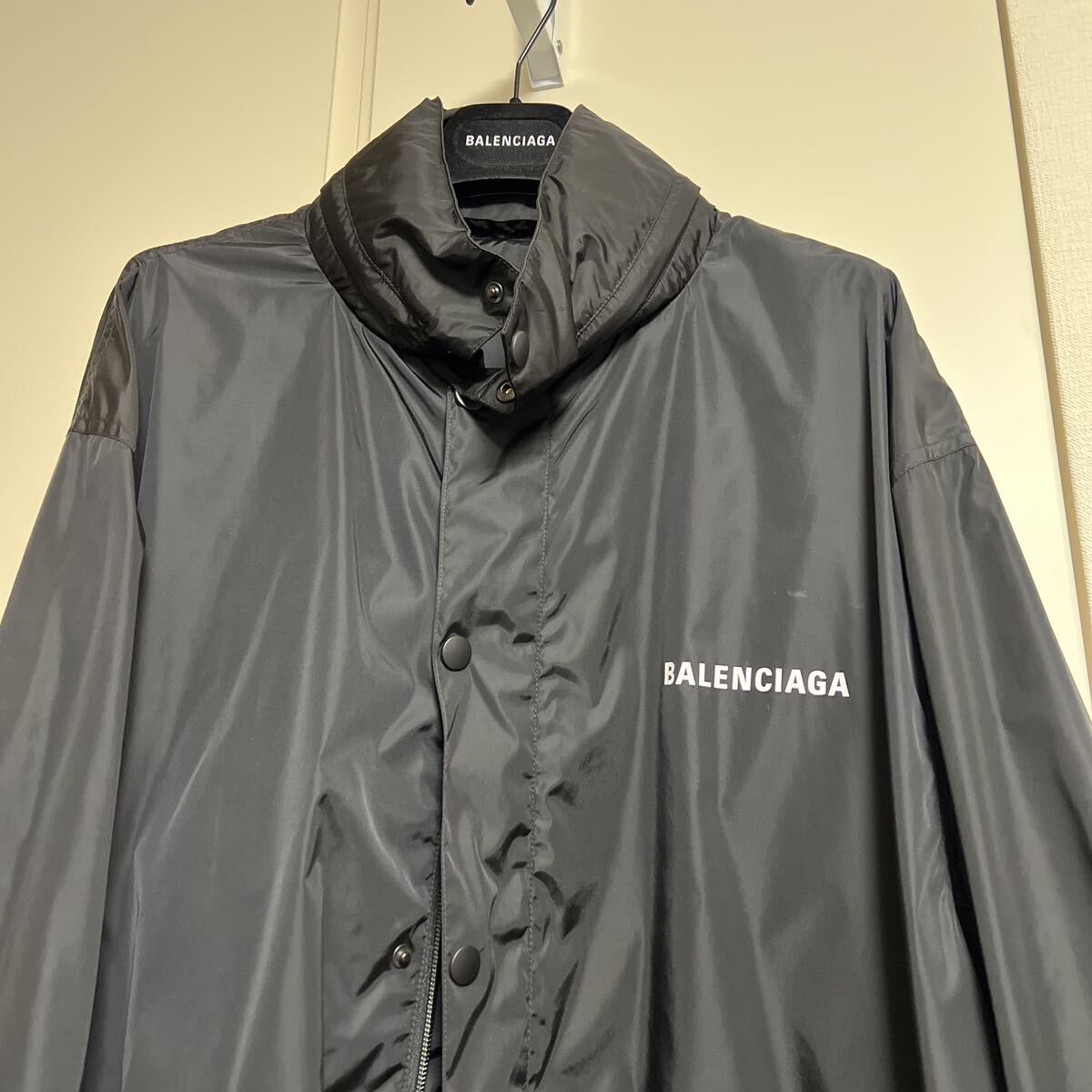 バレンシアガ ナイロンジャケット ブラック 42サイズ（Ｌサイズ） の画像2