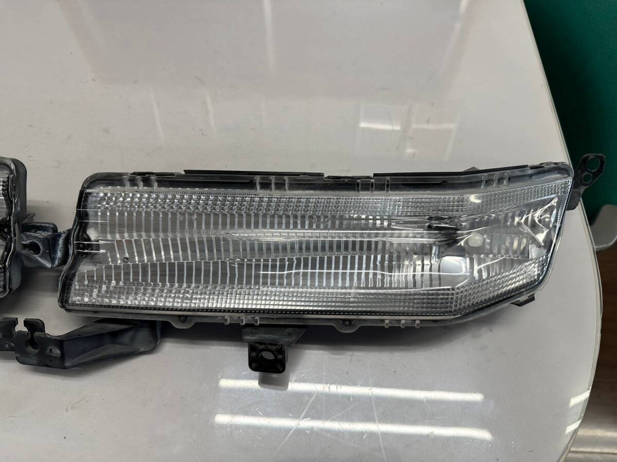 RK5 Stepwagon Spada LED ilmi grill inside lighting OK 0604