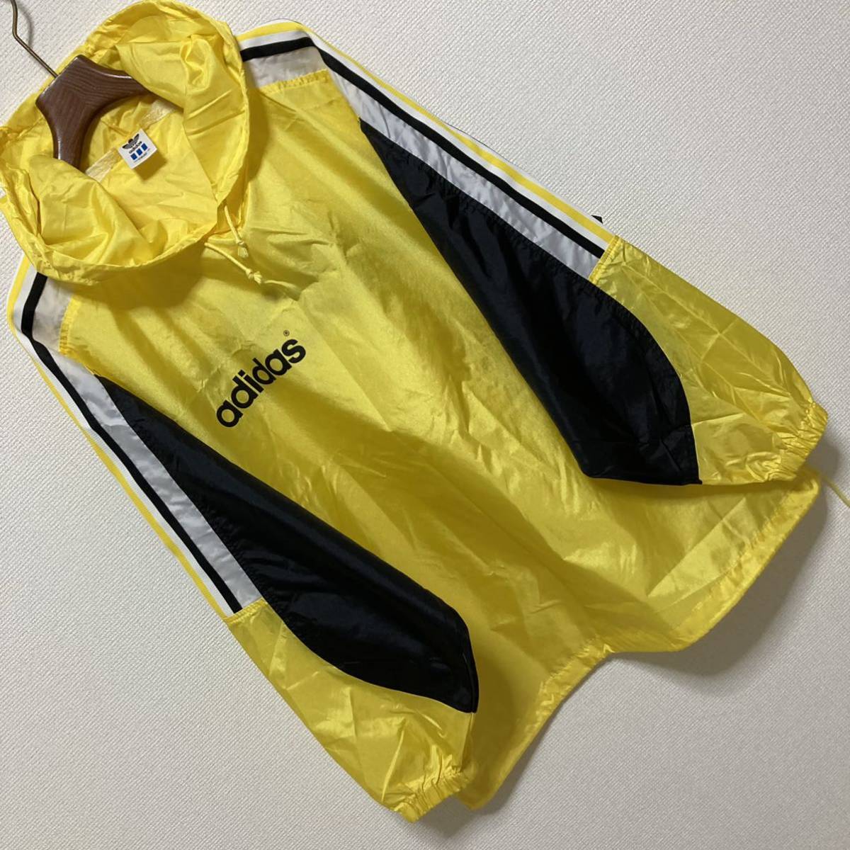 90s adidas アディダス デサント製 ビッグロゴ アノラック 90s adidas アディダス デサント製 ビッグロゴ アノラック