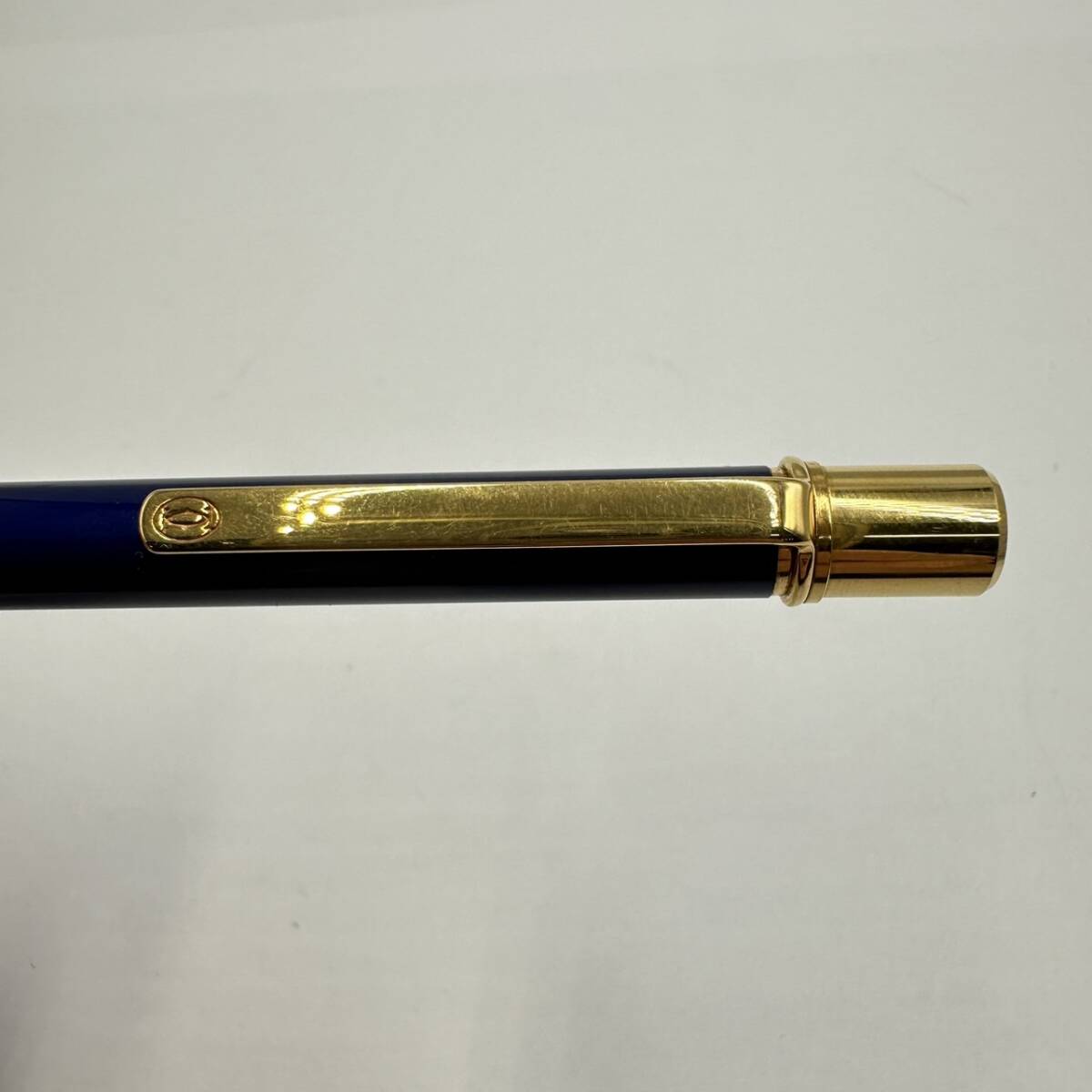 D111-SK18-108 Cartier カルティエ 回転式ボールペン ブルー×ゴールドカラー 筆記用具 文房具 箱付き ①の画像5