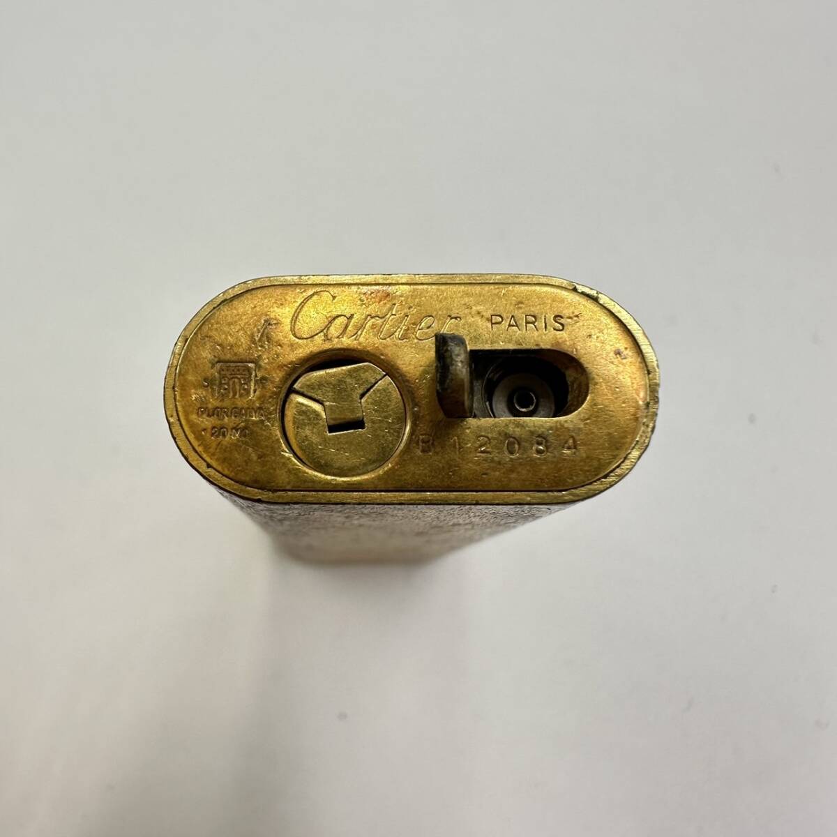 S303-ST3-839 ◎ Cartier カルティエ ローラー式ガスライター ゴールドカラー スリムタイプ オーバル 喫煙具 喫煙グッズ ①の画像7