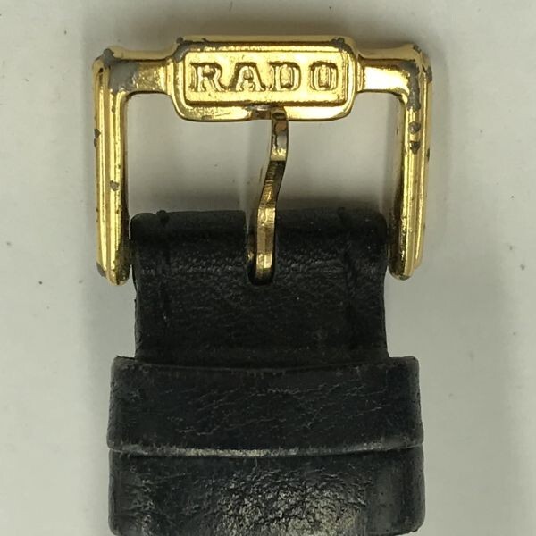 T808-H5-2355◎ RADO ラドー FLORENCE フローレンス 160.3605.2N レディース クオーツ 不動 腕時計 デイト スクエア ゴールド文字盤 ⑧_画像8