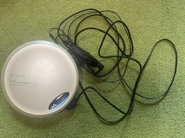 SONY★ソニー★D-EJ775★CDプレーヤー★WALKMAN★現状品の画像1