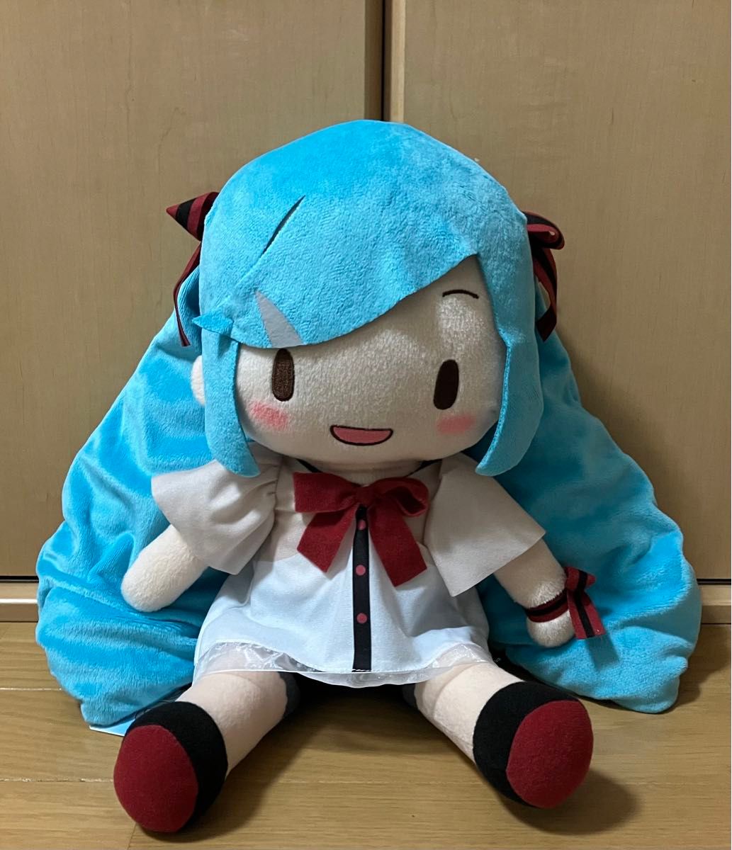 初音ミク　シャイニー　Lぬいぐるみ