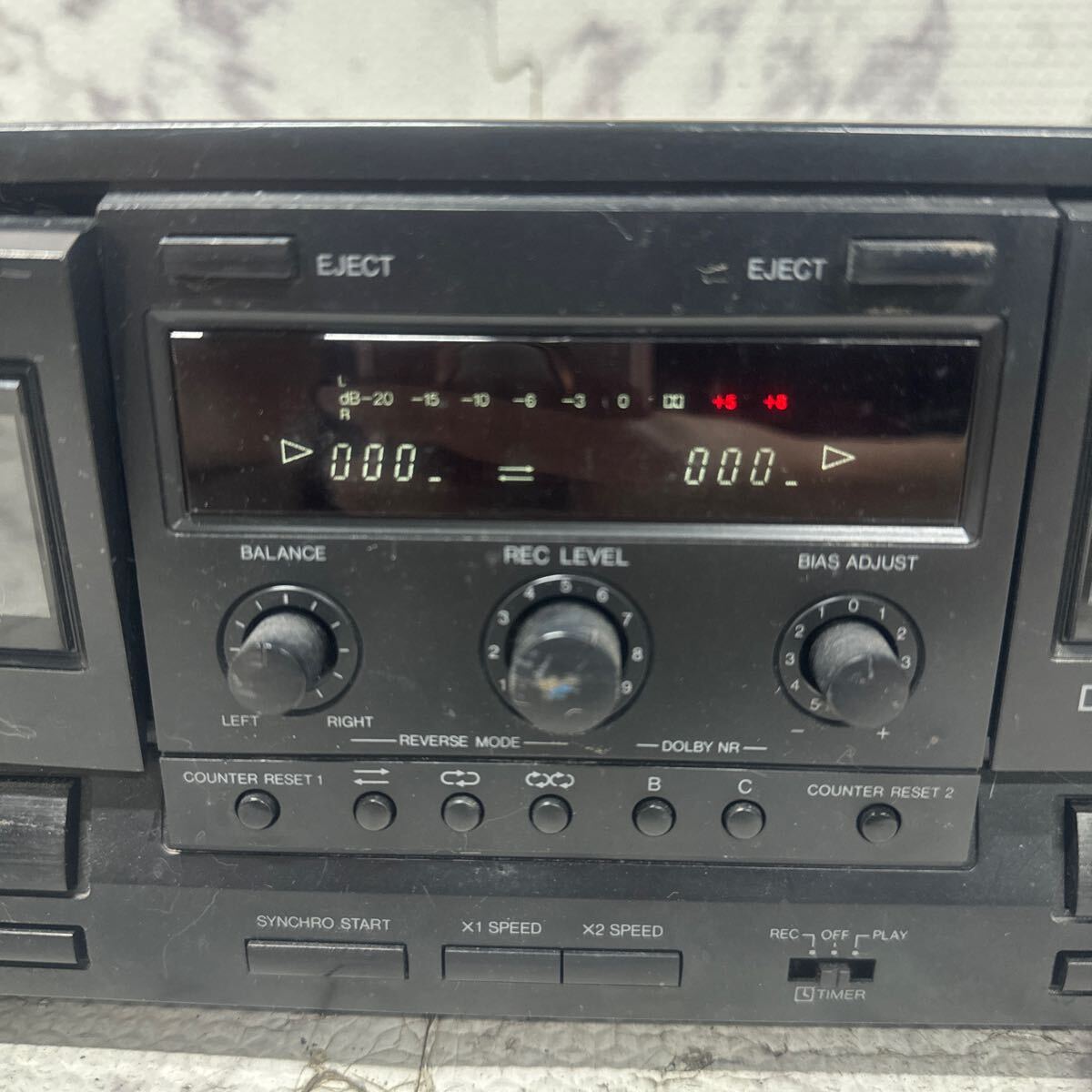 MYM4-143 激安 Panasonic STEREO DOUBLE CASSETTE DECK RS-TR515 ダブルカセットデッキ 通電OK 中古現状品 ※3回再出品で処分_画像3