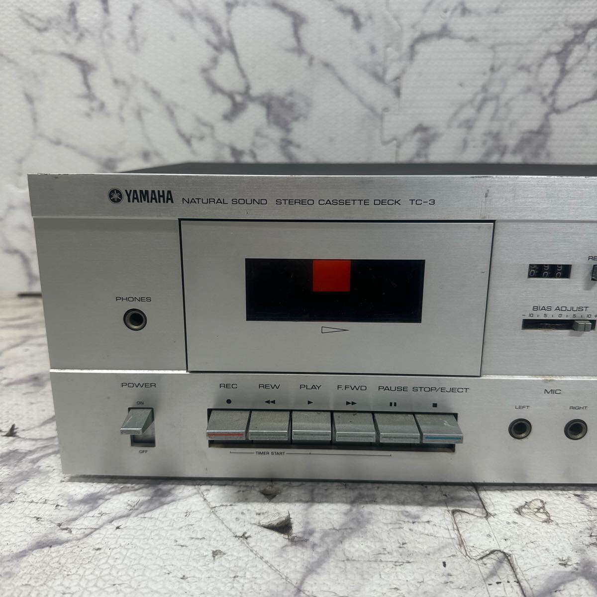 MYM4-254 激安 YAMAHA NATURAL SOUND STEREO CASSETTE DECK TC-3 カセットデッキ 通電OK 中古現状品 ※3回再出品で処分の画像2